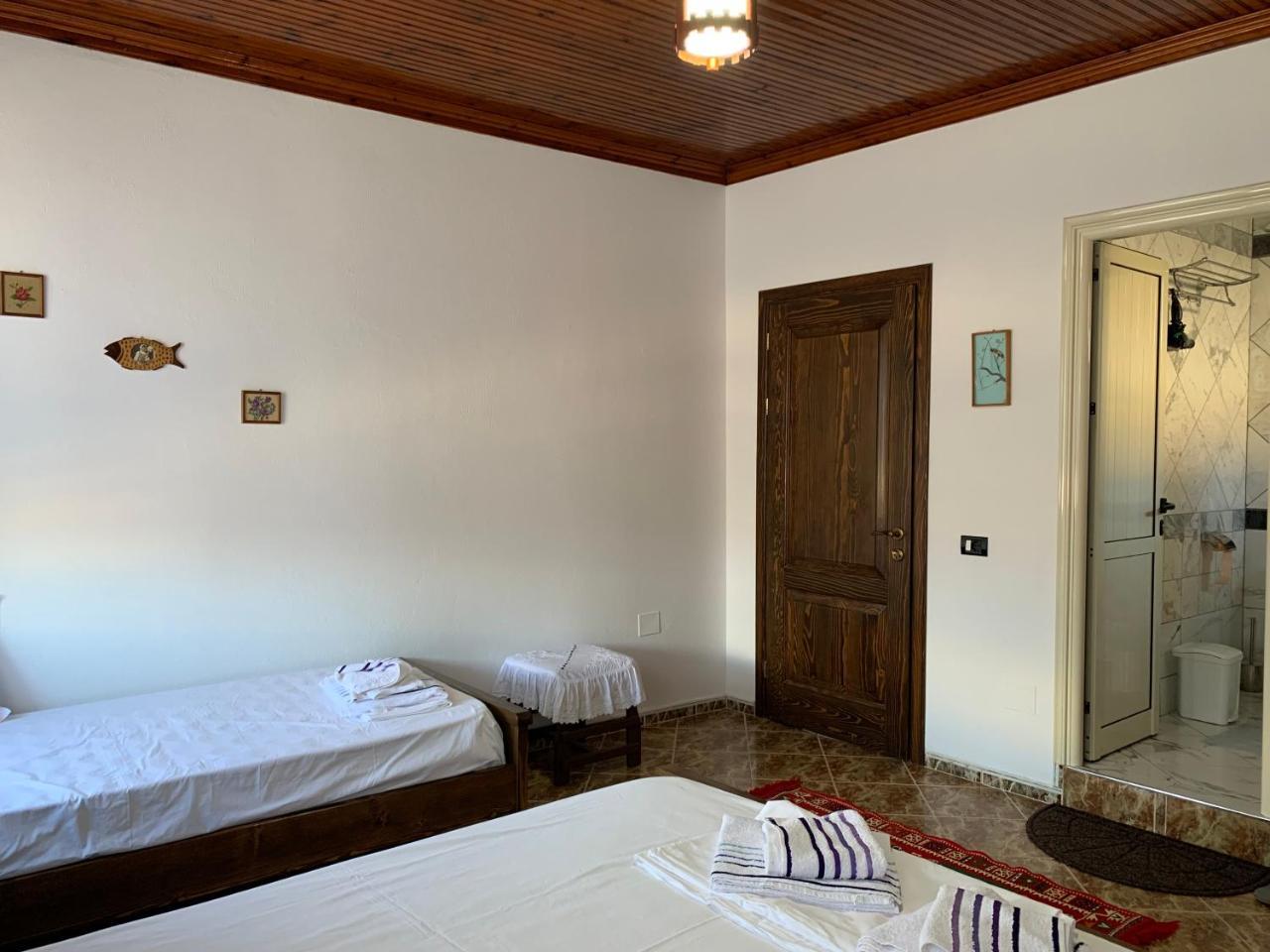 Guest House Iljesa Berat Exterior photo